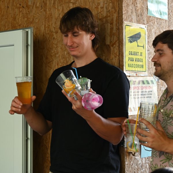 Koktajl bar, fotografija 11
